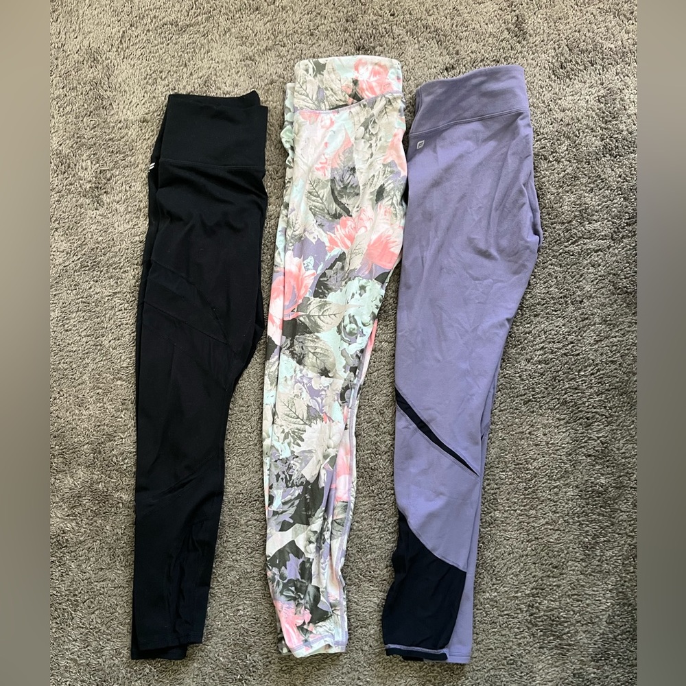 Fabletics leggings bundle - lot